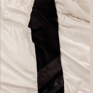 Lululemon Wunder Under Tight 25” Lace LUXTREME